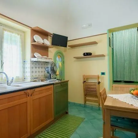 Sleeps 3 Wifi * Amalfi